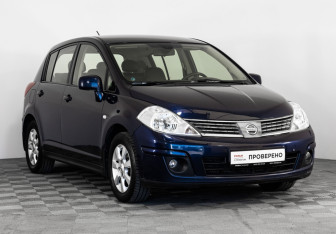 Подержанный автомобиль Nissan Tiida Hatchback 2008 года (3 фото)