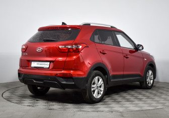 Подержанный автомобиль Hyundai Creta 2017 года (5 фото)