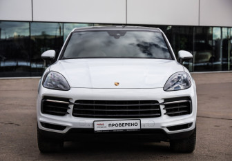 Подержанный автомобиль Porsche Cayenne 2020 года (4 фото)