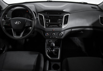 Подержанный автомобиль Hyundai Creta 2018 года (15 фото)