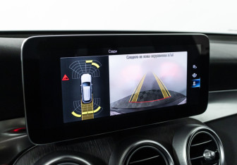 Подержанный автомобиль Mercedes-Benz GLC Coupe 2021 года (16 фото)