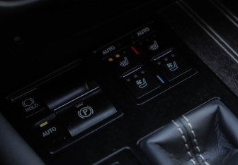 Подержанный автомобиль Lexus RX 2017 года (23 фото)