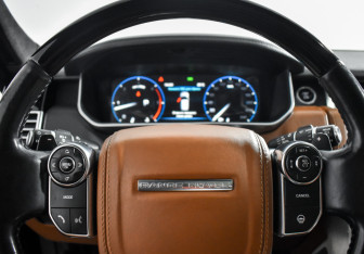 Подержанный автомобиль Land Rover Range Rover 2013 года (20 фото)
