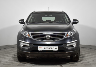 Подержанный автомобиль Kia Sportage 2013 года (2 фото)