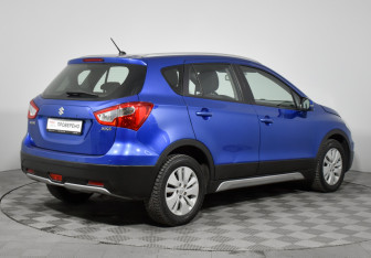 Подержанный автомобиль Suzuki SX4 Hatchback 2014 года (5 фото)