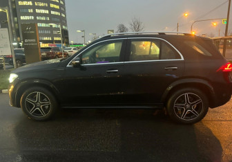 Новый Mercedes-Benz GLE 2024 (2 фото)