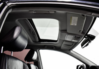 Подержанный автомобиль Honda CR-V 2011 года (15 фото)