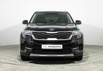 Подержанный автомобиль Kia Seltos 2021 года (2 фото)