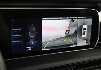 Подержанный автомобиль Hongqi HS5 2024 года (12 фото)