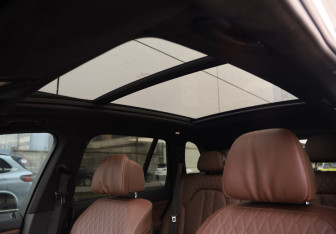 Подержанный автомобиль BMW X5 2021 года (33 фото)