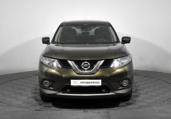 Подержанный автомобиль Nissan X-Trail 2018 года (2 фото)