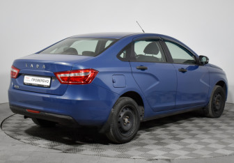 Подержанный автомобиль LADA (ВАЗ) Vesta Sedan 2017 года (5 фото)