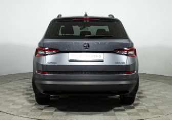 Подержанный автомобиль Skoda Kodiaq 2019 года (6 фото)