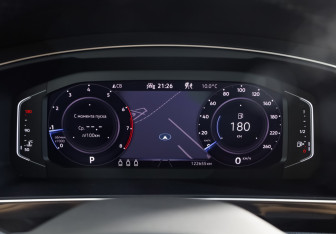 Подержанный автомобиль Volkswagen Tiguan 2021 года (8 фото)