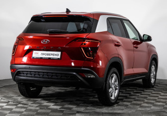Подержанный автомобиль Hyundai Creta 2021 года (5 фото)