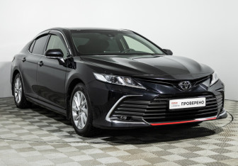 Подержанный автомобиль Toyota Camry Sedan 2023 года (3 фото)