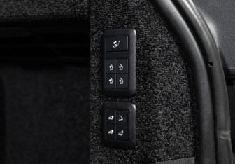 Подержанный автомобиль Land Rover Range Rover 2021 года (30 фото)