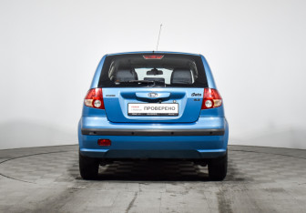 Подержанный автомобиль Hyundai Getz 2005 года (6 фото)