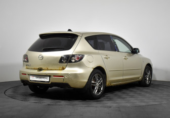 Подержанный автомобиль Mazda 3 Hatchback 2007 года (5 фото)
