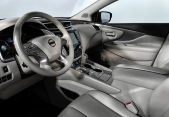 Подержанный автомобиль Nissan Murano Suv 2017 года (9 фото)