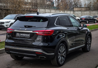 Подержанный автомобиль Hongqi HS5 2024 года (5 фото)