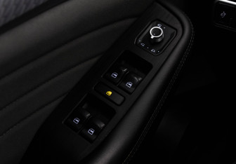 Подержанный автомобиль Haval F7 2022 года (18 фото)