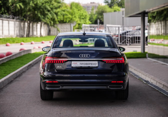 Подержанный автомобиль Audi A6 Sedan 2020 года (7 фото)