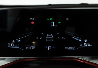 Подержанный автомобиль Geely Coolray 2024 года (12 фото)