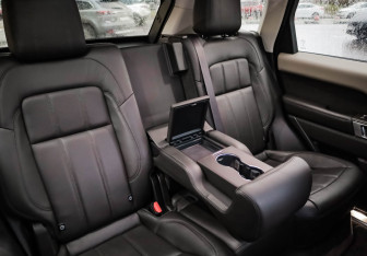 Подержанный автомобиль Land Rover Range Rover Sport 2020 года (32 фото)