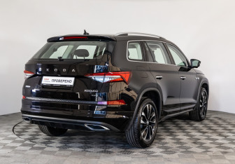 Подержанный автомобиль Skoda Kodiaq 2023 года (5 фото)