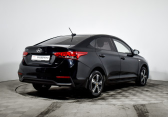 Подержанный автомобиль Hyundai Solaris Sedan 2017 года (5 фото)