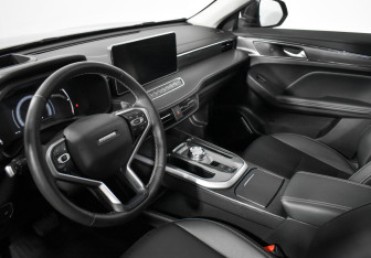 Подержанный автомобиль Haval Jolion 2024 года (9 фото)