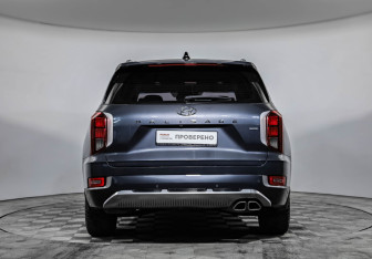 Подержанный автомобиль Hyundai Palisade 2021 года (6 фото)