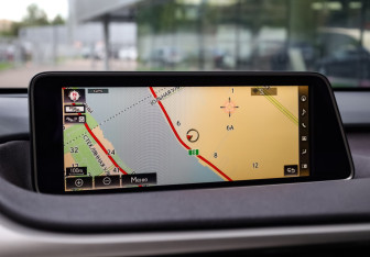 Подержанный автомобиль Lexus RX 2016 года (18 фото)