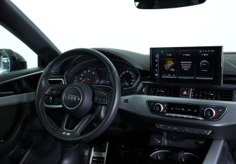Подержанный автомобиль Audi A5 Liftback 2020 года (12 фото)