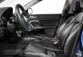 Подержанный автомобиль Subaru Outback Wagon 2007 года (11 фото)