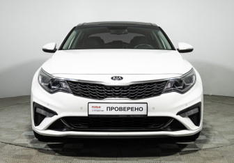 Подержанный автомобиль Kia Optima Sedan 2018 года (2 фото)