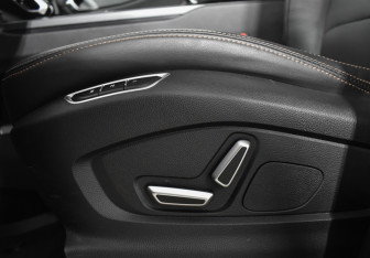 Подержанный автомобиль Geely Okavango 2024 года (22 фото)