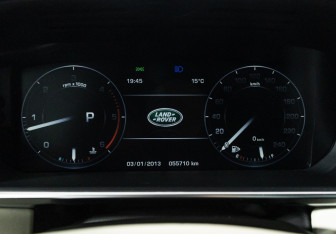 Подержанный автомобиль Land Rover Range Rover 2015 года (12 фото)