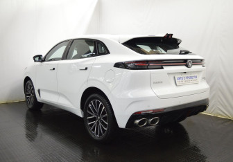 Подержанный автомобиль Changan UNI-K 2023 года (7 фото)