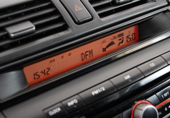 Подержанный автомобиль Mazda 3 Sedan 2008 года (12 фото)