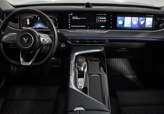 Подержанный автомобиль Voyah Free 2023 года (15 фото)