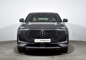 Подержанный автомобиль Changan UNI-K 2024 года (2 фото)