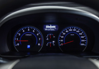 Подержанный автомобиль Hyundai Elantra Sedan 2010 года (12 фото)
