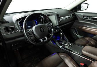 Подержанный автомобиль Renault Koleos 2017 года (11 фото)