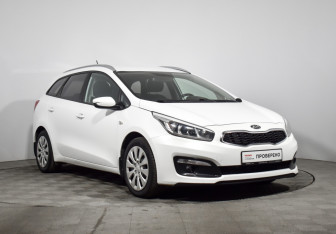 Подержанный автомобиль Kia Ceed Wagon 2016 года (3 фото)