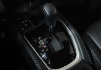 Подержанный автомобиль Nissan X-Trail 2019 года (17 фото)