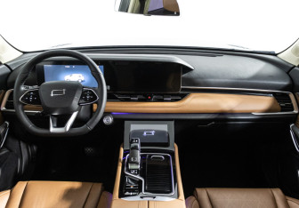 Подержанный автомобиль FAW Bestune T99 2023 года (13 фото)