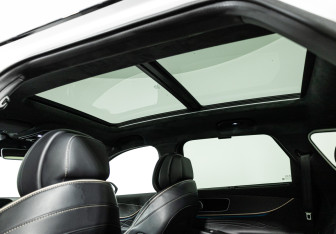 Подержанный автомобиль Jaecoo J8 2024 года (15 фото)