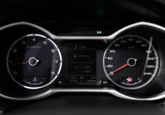 Подержанный автомобиль Geely Atlas 2018 года (11 фото)